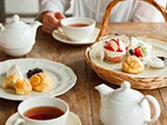 丸の内でおすすめ子連れカフェ15選 赤ちゃん連れに最適なベビーカー入店可やソファー席も 2 子連れのおでかけ 子どもの遊び場探しならコモリブ 丸の内でおすすめ子連れカフェ15選 赤ちゃん連れに最適なベビーカー入店可やソファー席も 2 子連れのおでかけ 子どもの遊び場探しならコモリブ