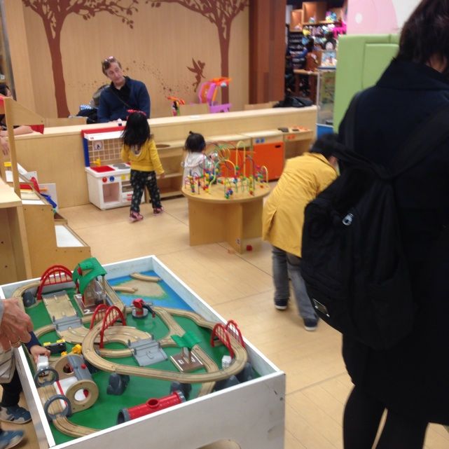 最高横浜駅 子供 遊び場 かわいい子供たちの画像