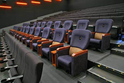神奈川県の子連れにおすすめな映画館10選 アクセスも充実 子連れのおでかけ 子どもの遊び場探しならコモリブ