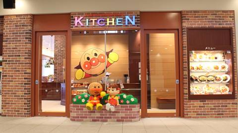 関西の子供が喜ぶレストラン10選 大阪や梅田のキャラクターレストランやキャラクターカフェ 子連れのおでかけ 子どもの遊び場探しならコモリブ