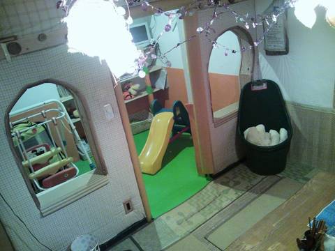 横須賀の子連れランチおすすめ選 キッズスペースありや横須賀中央駅周辺のお店も 2 子連れのおでかけ 子どもの遊び場探しならコモリブ