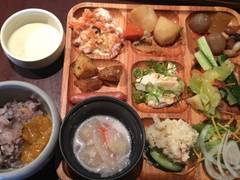 滋賀の子連れランチ30選 草津周辺の店から赤ちゃん連れに好評な個室やキッズスペースも 2 子連れのおでかけ 子どもの遊び場探しならコモリブ