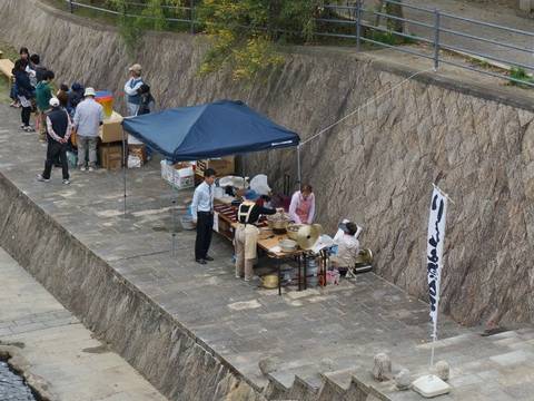 箕面キューズモール内 千里川 子連れのおでかけ 子どもの遊び場探しならコモリブ