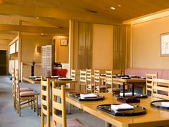 軽井沢に子連れでいくときに寄りたいレストラン8選！駅近ならベビーカーでも安心