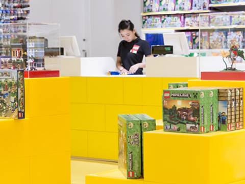 御殿場アウトレットの子連れで行きたいおすすめショップ10選 グルメも紹介 2 子連れのおでかけ 子どもの遊び場探しならコモリブ 御殿場アウトレットの子連れで行きたいおすすめショップ10選 グルメも紹介 2 子連れのおでかけ 子どもの遊び場探しならコモリブ