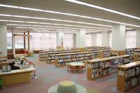 河内長野市立図書館　かわちながのしりつとしょかん の写真 (1)