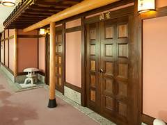 新潟高瀬温泉周辺の子連れ宿泊できる宿5選！お風呂付きの客室や貸切風呂のある旅館も