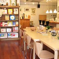 ソングブックカフェ （SONG BOOK Cafe）