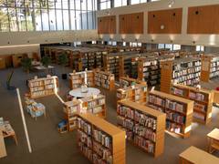 八戸市立南郷図書館