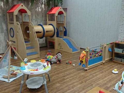 横浜の子供遊び場30選 横浜駅近くの室内アスレチックや赤ちゃん向け施設で雨の日も安心 2 子連れのおでかけ 子どもの遊び場探しならコモリブ 横浜の子供遊び場30選 横浜駅近くの室内アスレチックや赤ちゃん向け施設で雨の日も安心 2 子連れのおでかけ 子どもの遊び場探しならコモリブ