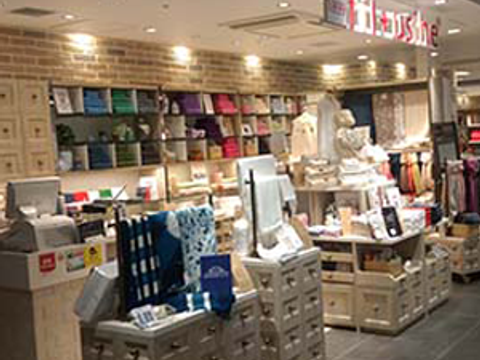 東京駅周辺のベビー用品が買えるおすすめのショップ10選 子連れのおでかけ 子どもの遊び場探しならコモリブ 東京駅周辺のベビー用品が買えるおすすめのショップ10選 子連れのおでかけ 子どもの遊び場探しならコモリブ