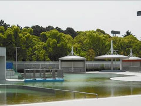 長居プール 子連れのおでかけ 子どもの遊び場探しならコモリブ 長居プール 子連れのおでかけ 子どもの遊び場探しならコモリブ