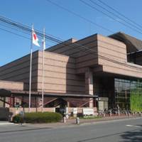 東松山市立図書館
