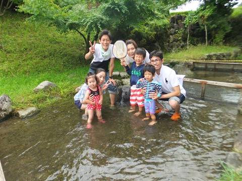 近畿 関西のおすすめ川遊び30選 水遊びや鮎のつかみ取りからバーベキューができる穴場も 子連れのおでかけ 子どもの遊び場探しならコモリブ 近畿 関西のおすすめ川遊び30選 水遊びや鮎のつかみ取りからバーベキューができる穴場も 子連れのおでかけ 子どもの遊び場探しならコモリブ