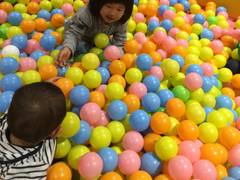 大阪の子連れで行く室内お出かけスポット10選 雨の日も遊びに行けちゃう 2 子連れのおでかけ 子どもの遊び場探しならコモリブ