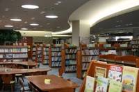福岡市総合図書館 の写真 (3)