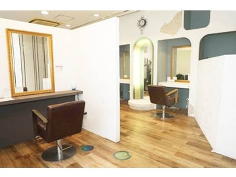 山梨県の子連れにおすすめの美容院10選 キッズスペースありも 子連れのおでかけ 子どもの遊び場探しならコモリブ 山梨県の子連れにおすすめの美容院10選 キッズスペースありも 子連れのおでかけ 子どもの遊び場探しならコモリブ