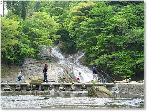 千葉県のおすすめ川遊びスポット15選 人気千石台オートキャンプ場から綺麗な川や穴場まで 子連れのおでかけ 子どもの遊び場探しならコモリブ