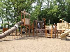 関東の子供と楽しむアスレチック公園＆遊び場40選！無料施設やお出かけに最適な大型公園も