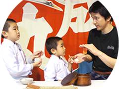 難波の子連れディナーおすすめ9選 個室や座敷席のあるおしゃれなお店がたくさん 子連れのおでかけ 子どもの遊び場探しならコモリブ 難波の子連れディナーおすすめ9選 個室や座敷席のあるおしゃれなお店がたくさん 子連れのおでかけ 子どもの遊び場探しならコモリブ