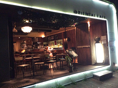 オリエンタル カフェ Oriental Cafe 子連れのおでかけ 子どもの遊び場探しならコモリブ